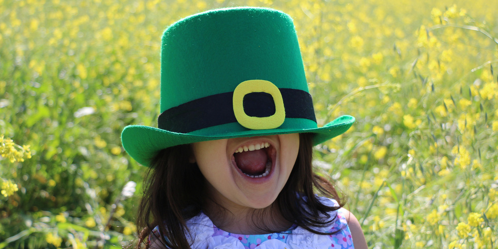 Child wearing St. Patricks Day hat